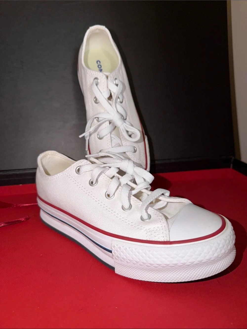 Converse Kids White Canvas Low-Top Sneakers with Red Stripe